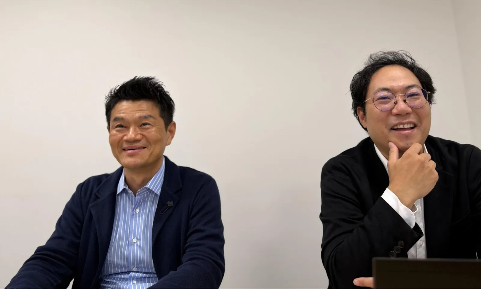 インタビューに答える EPCS の武田様と佐田様